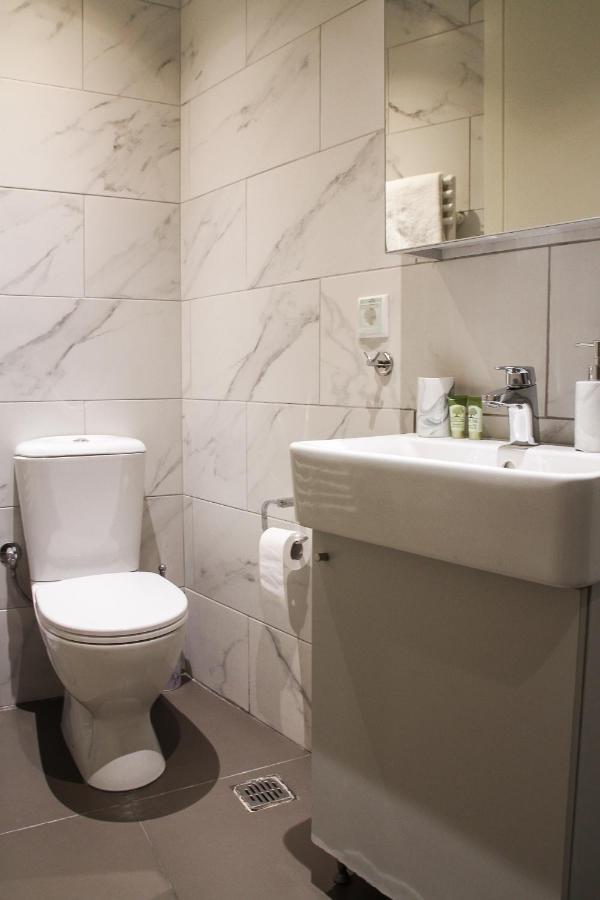 Pallados Suites Aten Exteriör bild