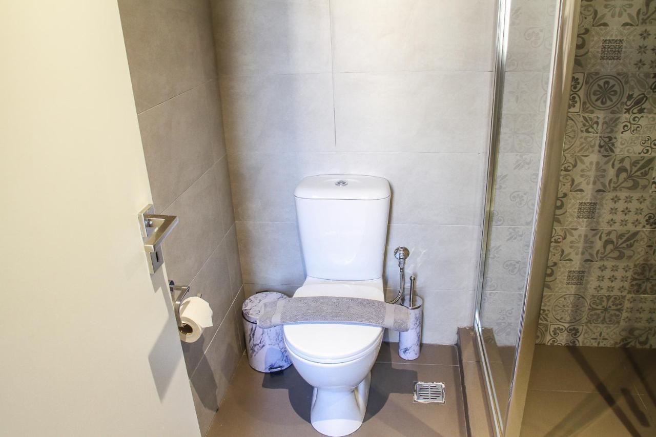 Pallados Suites Aten Exteriör bild